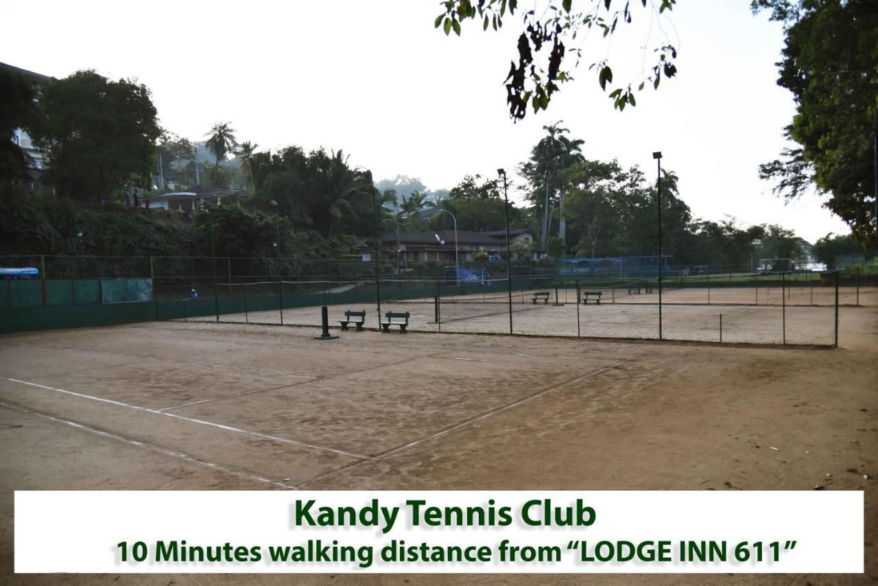 Lodge in 611 Kandy Buitenkant foto