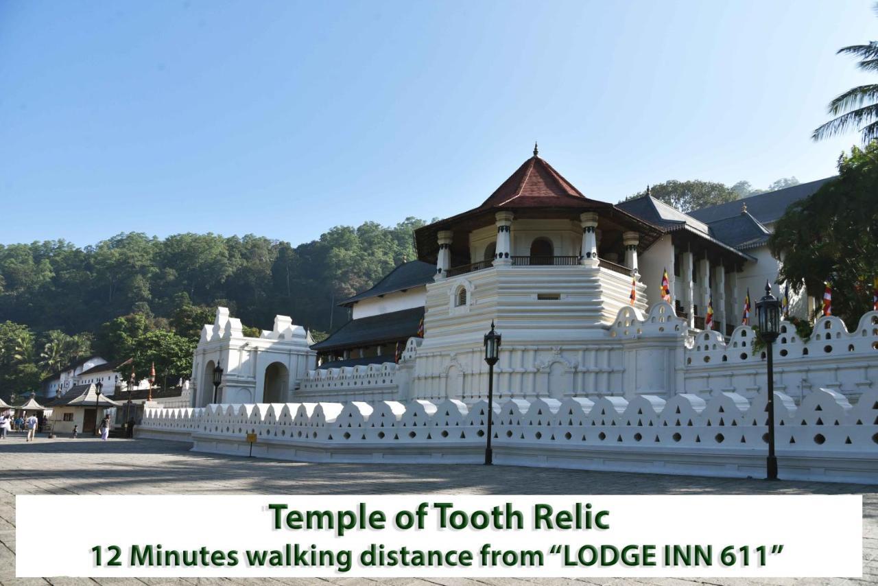 Lodge in 611 Kandy Buitenkant foto